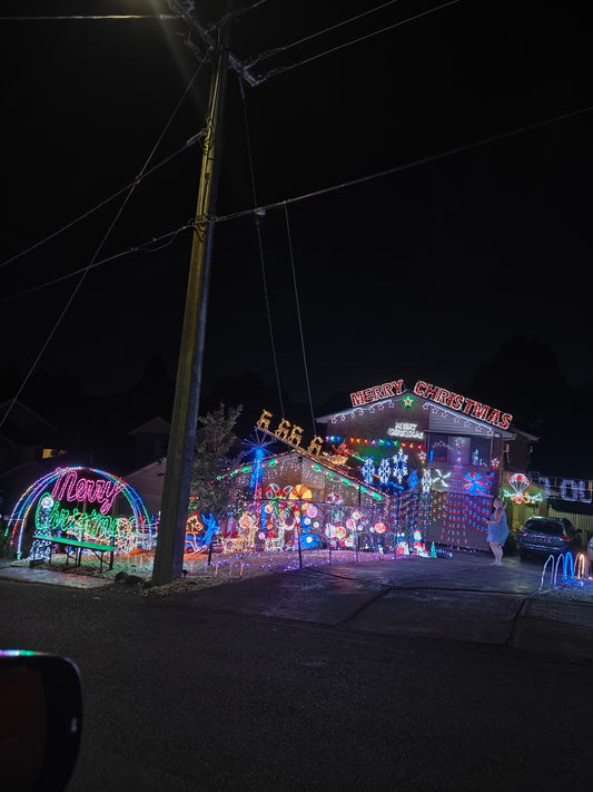 The Glow of an Aussie Christmas: More Than Just Lights