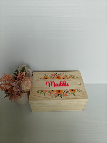 Personalised Wooden Daisy Keepsake Box